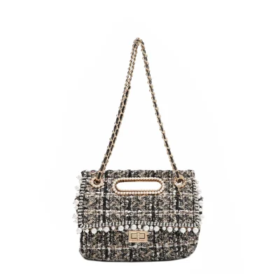 TWEED CLUTCH FLAP BAG